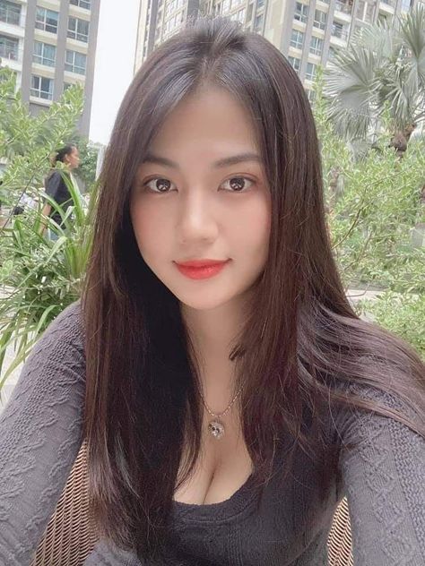 白嫩初高生无套呻吟粉嫩流白浆